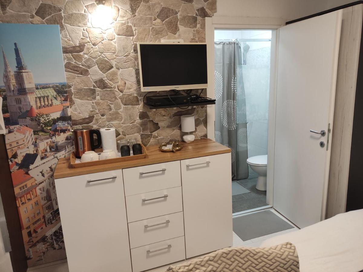 Room Marija Zagreb Exterior foto